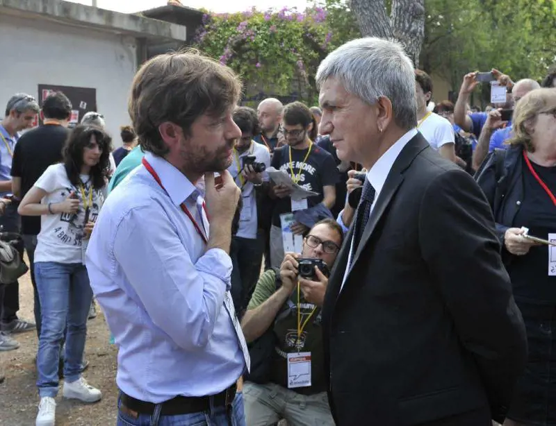 Vendola, l'ultima spiaggia degli antirenziani del Pd
