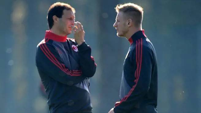 Allegri e Abate a Milanello. Il terzino seguirà il suo ex allenatore?
