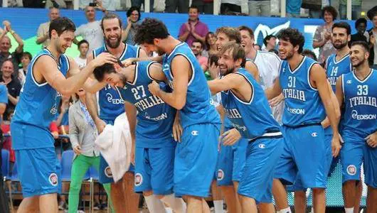 Per gli Azzurri, vittoria anche con la Serbia