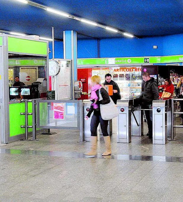 Il metrò lumaca: due ore per il centro