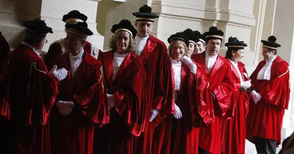 La Cassazione: le controversie sulla legge Severino spettano al giudice