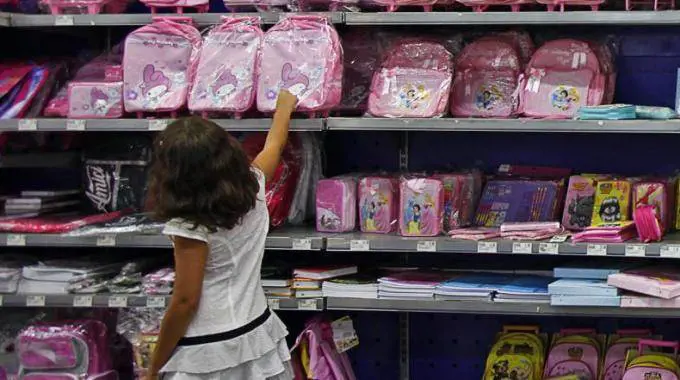 Stangata di inizio scuola: ogni famiglia spenderà in media 840 euro