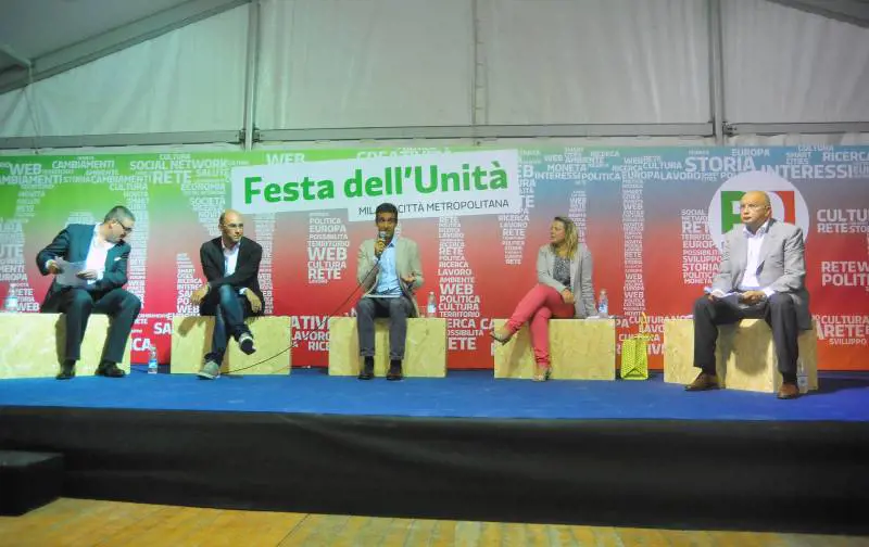 La manager di Uber contestata dai tassisti alla Festa dell'Unità di Milano