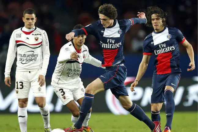 Roma su Rabiot, ma il Psg chiede Strootman