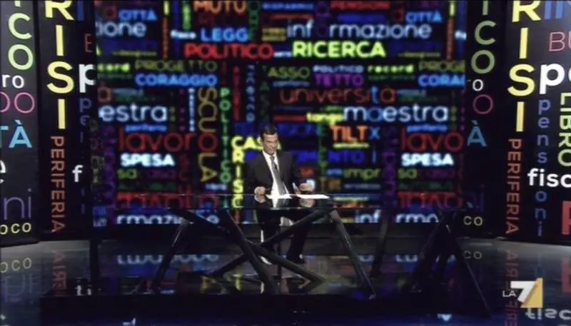 Floris, la prima di "diciannovEquaranta" è un flop