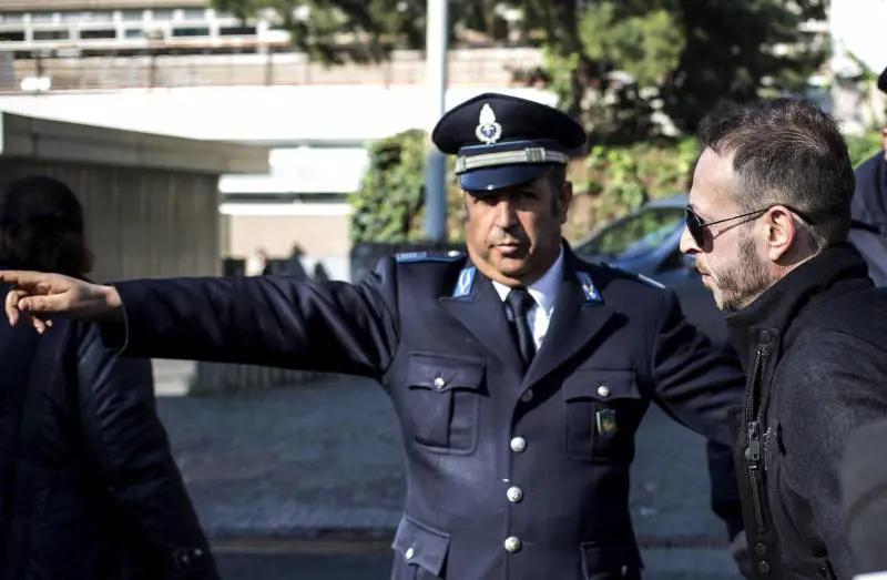 Così la madre spingeva la figlia a vendersi