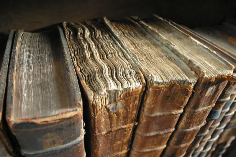 Quella smania di pubblicare i libri ripudiati dagli autori