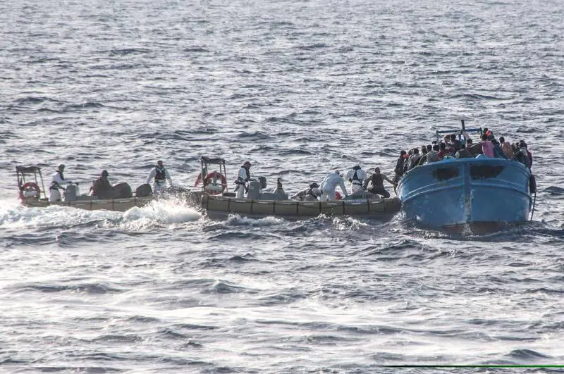 Gaza, soldi per la ricostruzione agli scafisti per raggiungere l'Europa