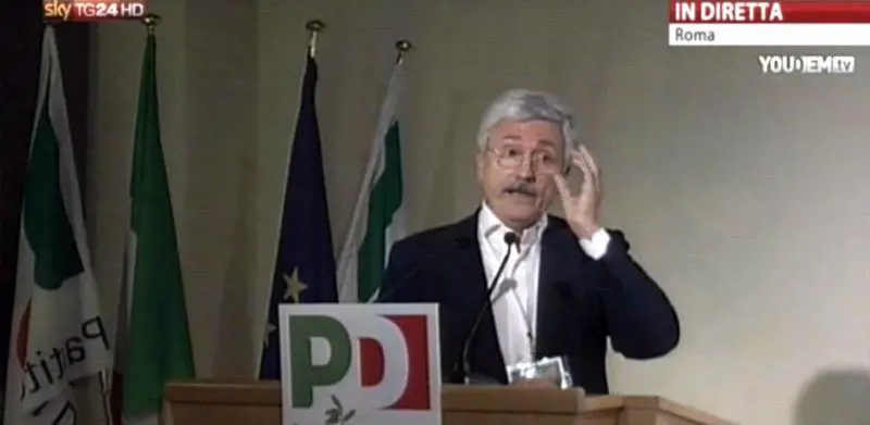 D'Alema dice qualcosa di sinistra. E tutti ridono
