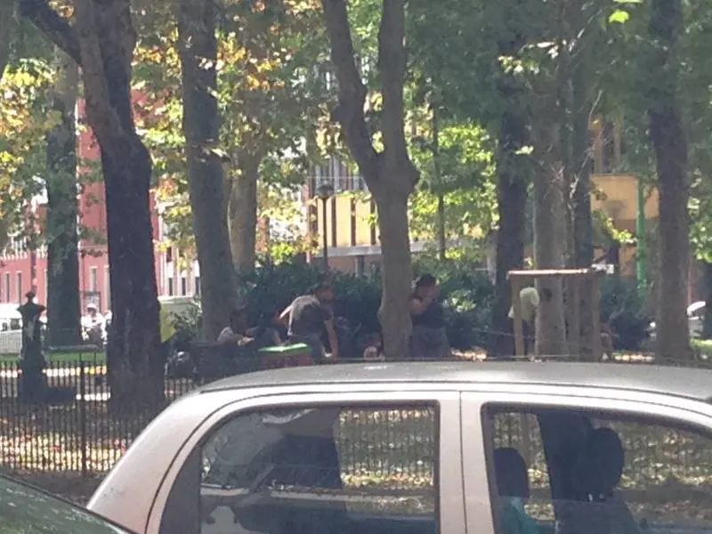 Emergenza rom, a Lambrate i residenti si riuniscono per dire basta al degrado