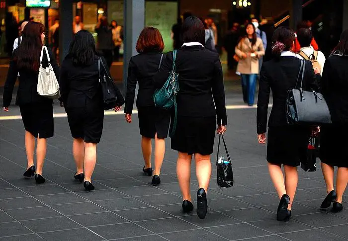 "Niente sesso, ho un lavoro": le 40enni giapponesi preferiscono la carriera
