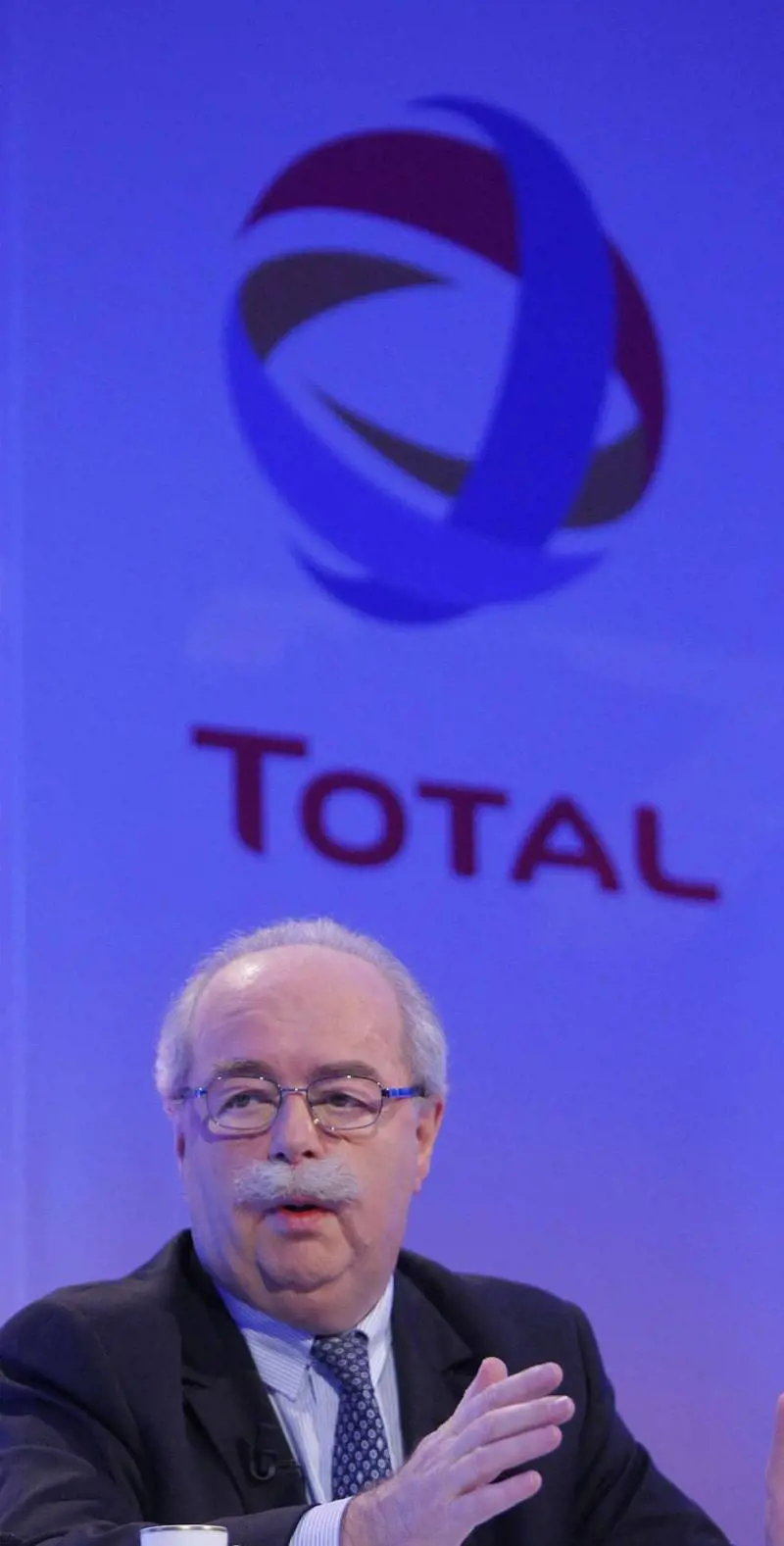 Quella strana morte del numero uno di Total manager antisanzioni