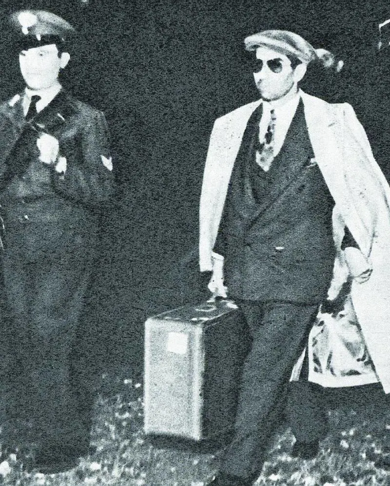 Salvatore Lucania, al secolo "Lucky Luciano", boss mafioso