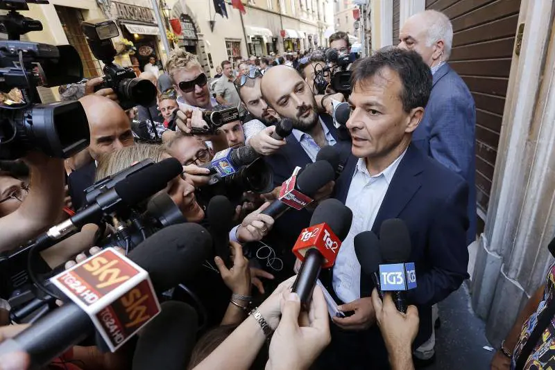 L'euro tra i tabù della sinistra chi lo tocca viene impallinato