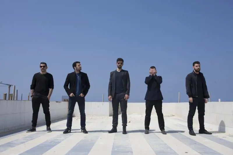 Mashrou' Leila, il fenomeno indie-rock libanese di nuovo in Italia