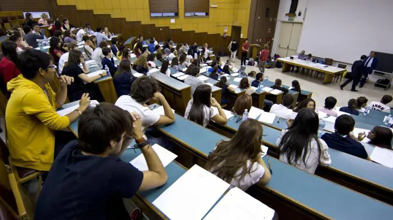 In Italia avere una laurea non serve a trovare lavoro