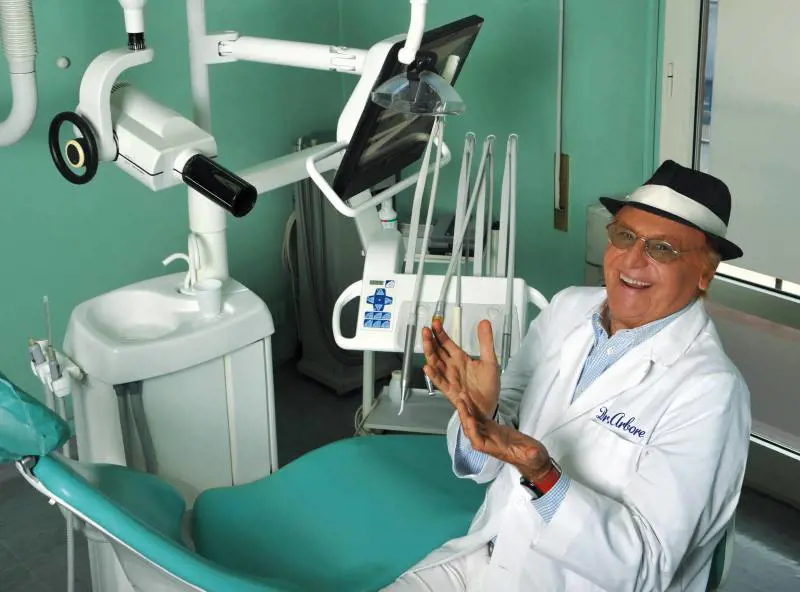 Arbore, "musicante" che per amore del jazz non ha fatto il dentista