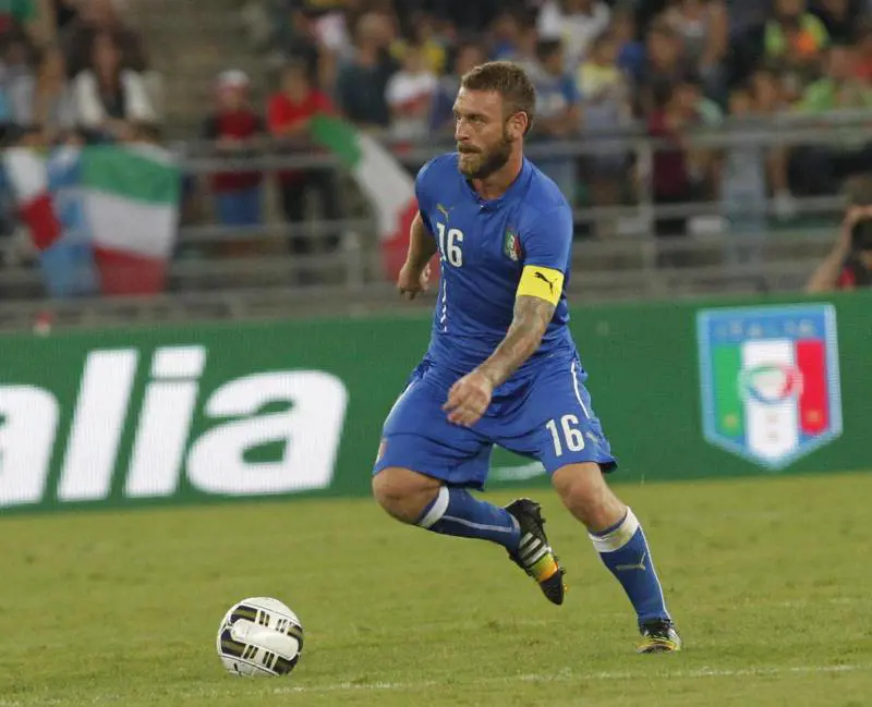 "Ora voglio l'Europeo". La sfida di De Rossi, gladiatore centenario