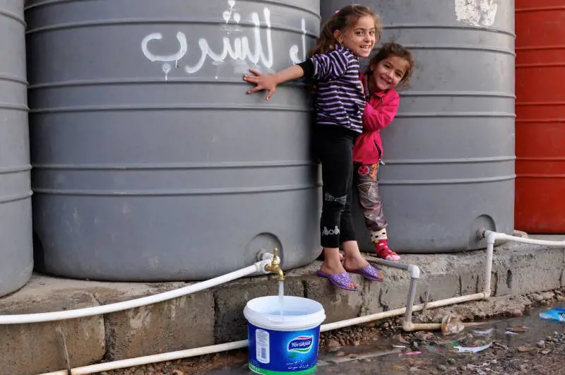 Bambini dei rifugiati cristiani ad Erbil in Kurdistan