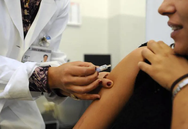 Il medico che sconsiglia i vaccini rischia la radiazione