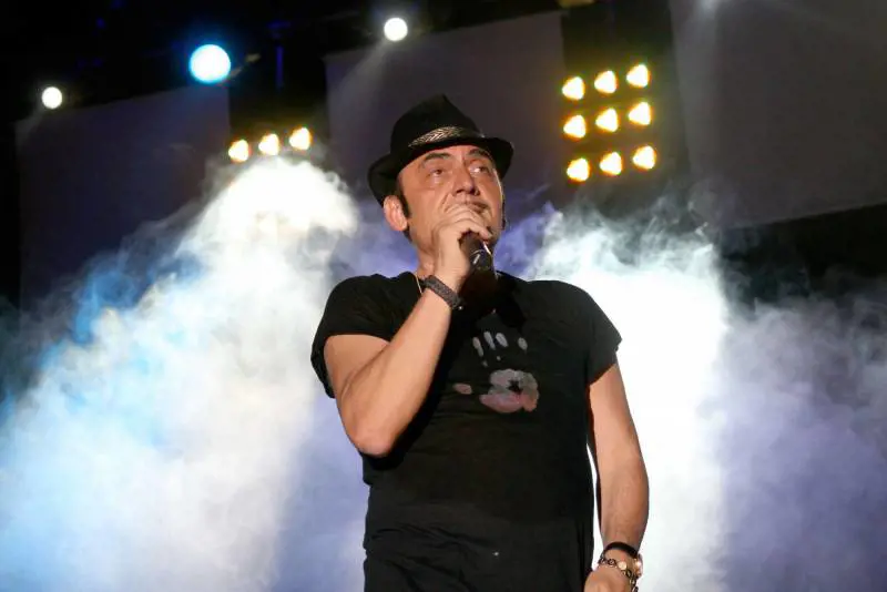 Morto il cantante Mango stroncato da un infarto