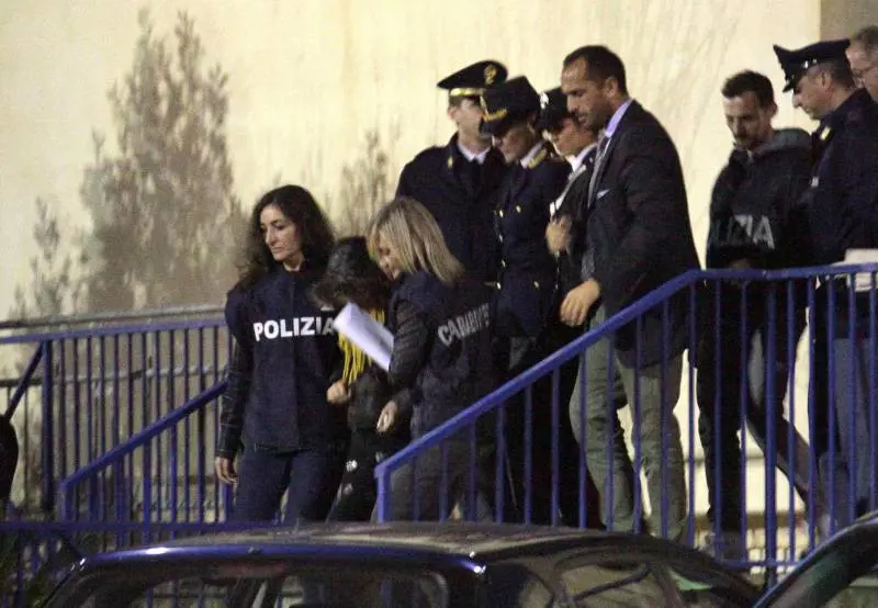 La vigilessa scagiona Veronica: "L'Ho vista davanti alla scuola"