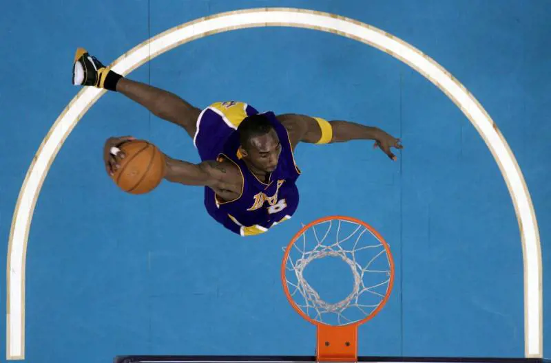 Nba, Kobe Bryant supera Michael Jordan: è il terzo miglior marcatore di tutti i tempi