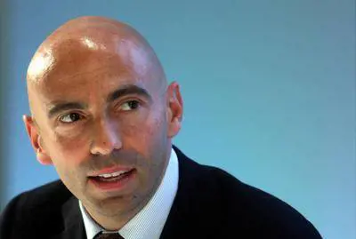 Il professore dei salotti chic che colleziona consulenze