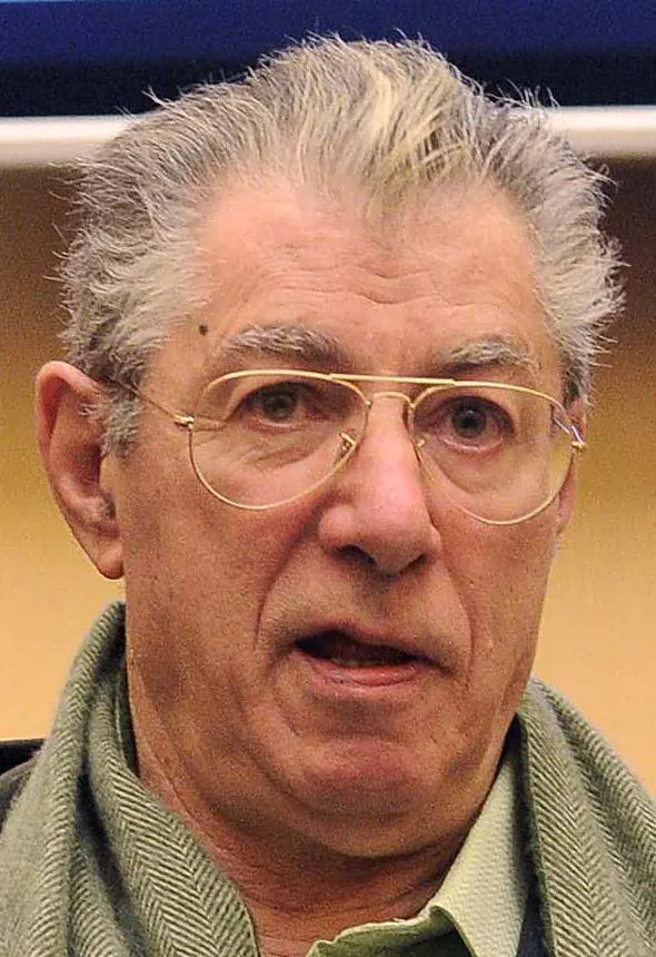 Bossi, compleanno amaro: "Mi hanno lasciato solo"