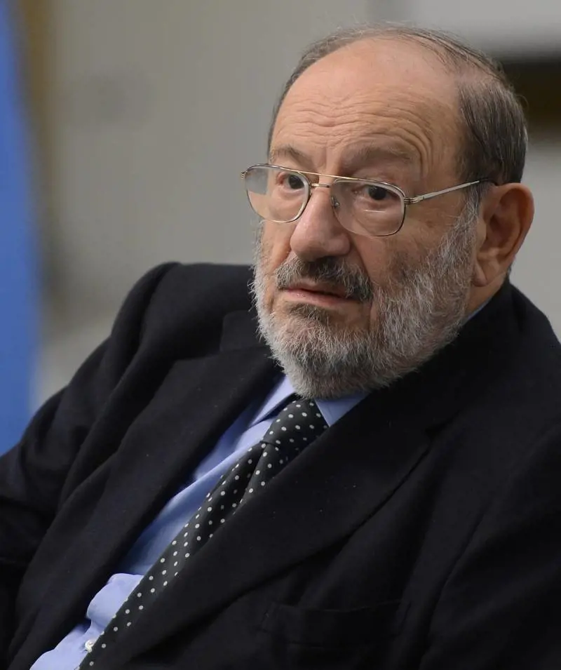 Umberto Eco non vorrebbe essere ricordato per "Il nome della rosa"