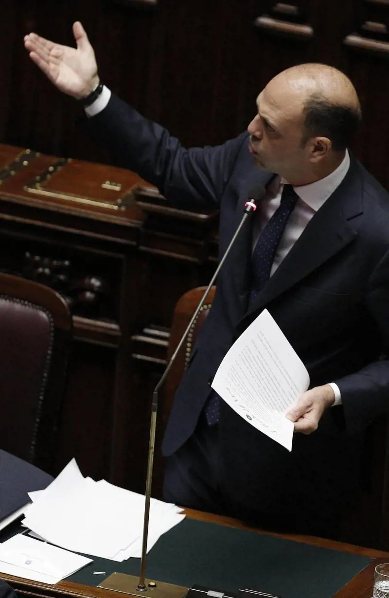 Alfano annuncia leggi speciali Ma alla Camera c'è il deserto
