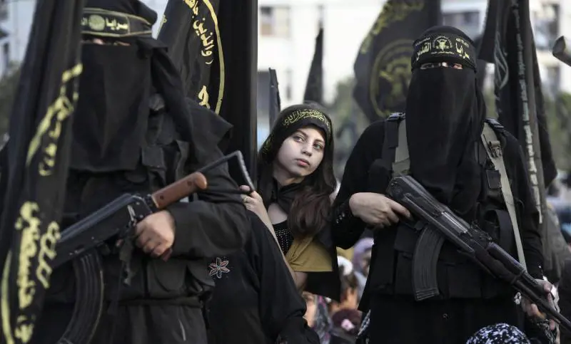 Maria Giulia, la 27enne italiana che ha sposato la jihad