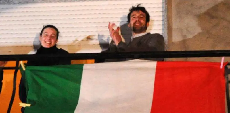 La gente chiede: "Sono stati pagati dodici milioni?"