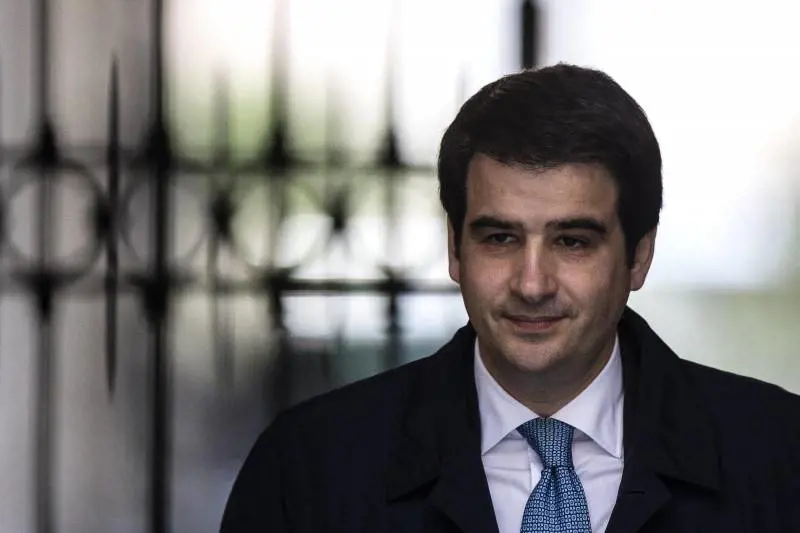 Forza Italia, 36 disubbidienti lasciano le impronte digitali