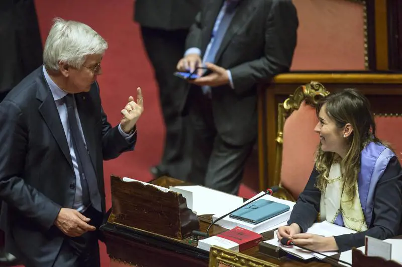 Legge elettorale, il Senato boccia la proposta della minoranza Pd. Sì a emendamento Esposito