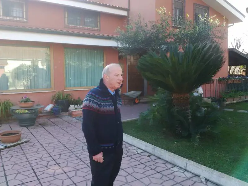 Roberto Speciale nella sua casa a Roma