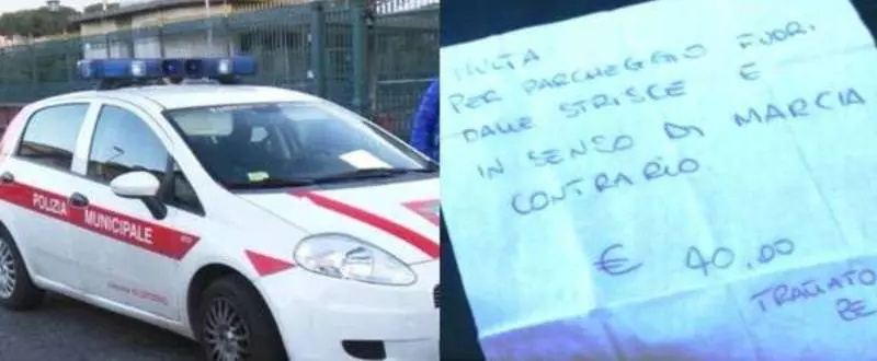 L'auto dei vigili in divieto di sosta. Il cittadino la multa