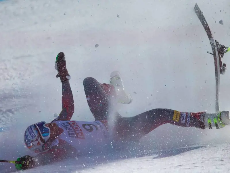 La caduta di Bodi Miller durante il Super G di Beaver Creek, in Colarado