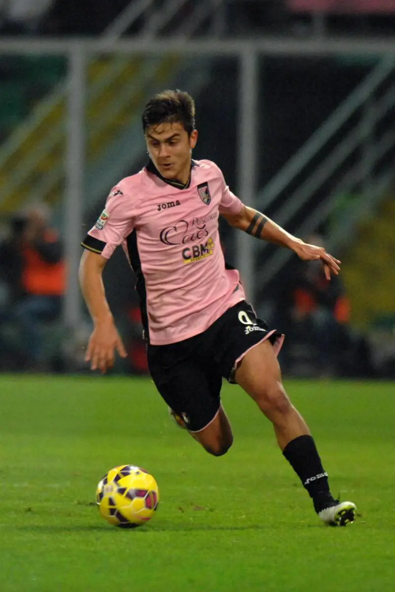 Zamparini: "Non parlo più con Dybala"