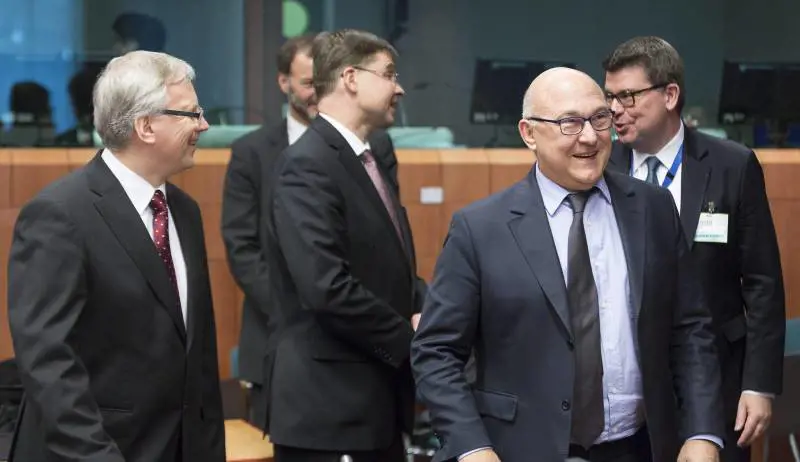 Atene boccia la proposta dell'Eurogruppo: "Inaccettabile"