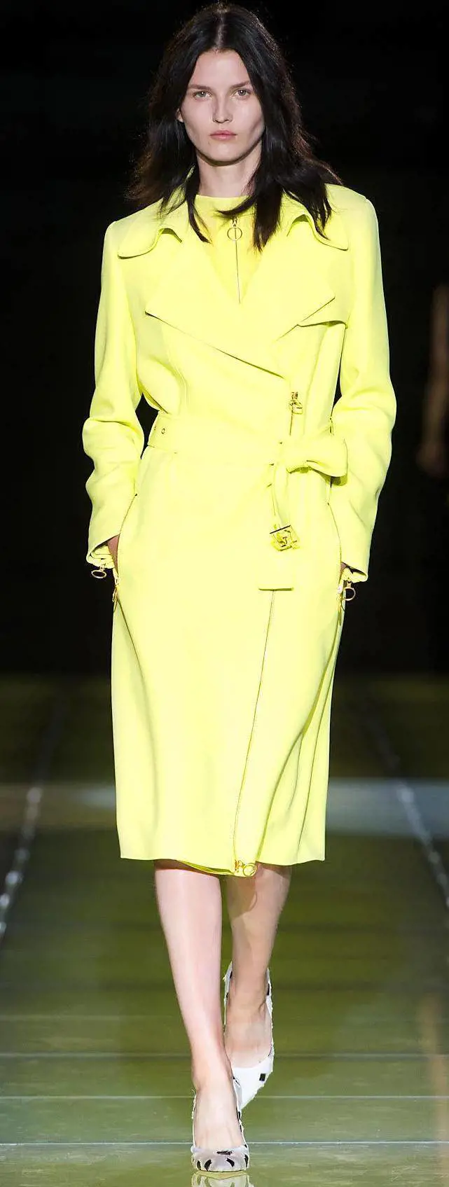 E per l'estate... la signora in giallo