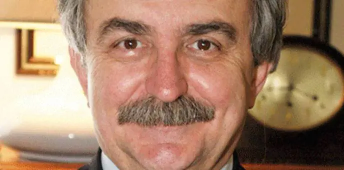Condannato per pedopornografia consigliere della Regione Puglia