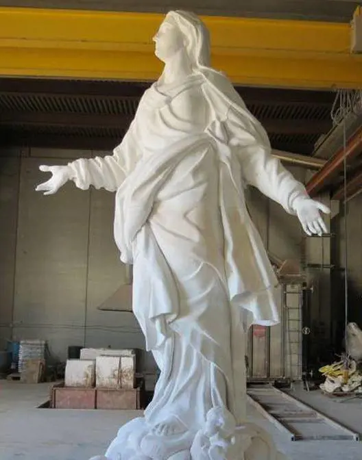 La Madonnina «sfrattata»  trova rifugio nell'area Expo