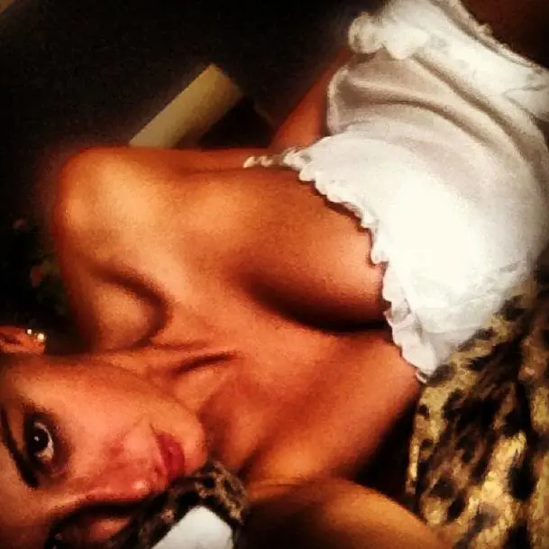 La confessione hot dellex gieffina Rosy: "Dipendo dal sesso"