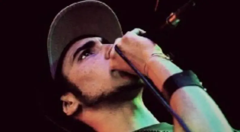 Avellino, giovane rapper muore dopo aver preso un antibiotico