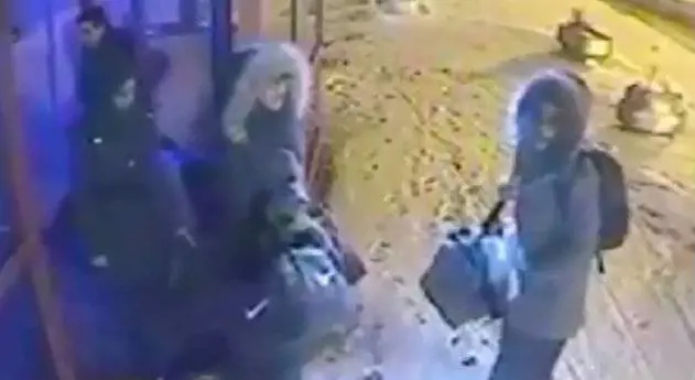 Filmate a Istanbul le tre minorenni inglesi arruolatesi nell'Isis