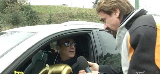 Striscia e il Tapiro d'Oro a Carlo Conti