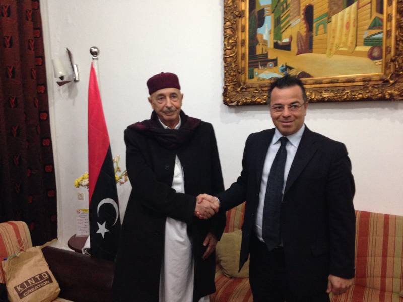  Buonanno con il presidente del Parlamento libico Akila Saleh Issa