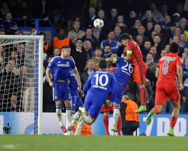 Champions, Thiago Silva manda a casa Mourinho