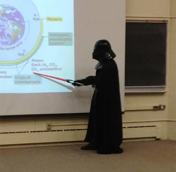 Microbiologia e Star Wars: questo professore ha trovato il punto d'incontro tra le sue due passioni